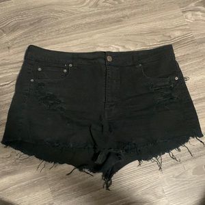 Black distressed jean shorts